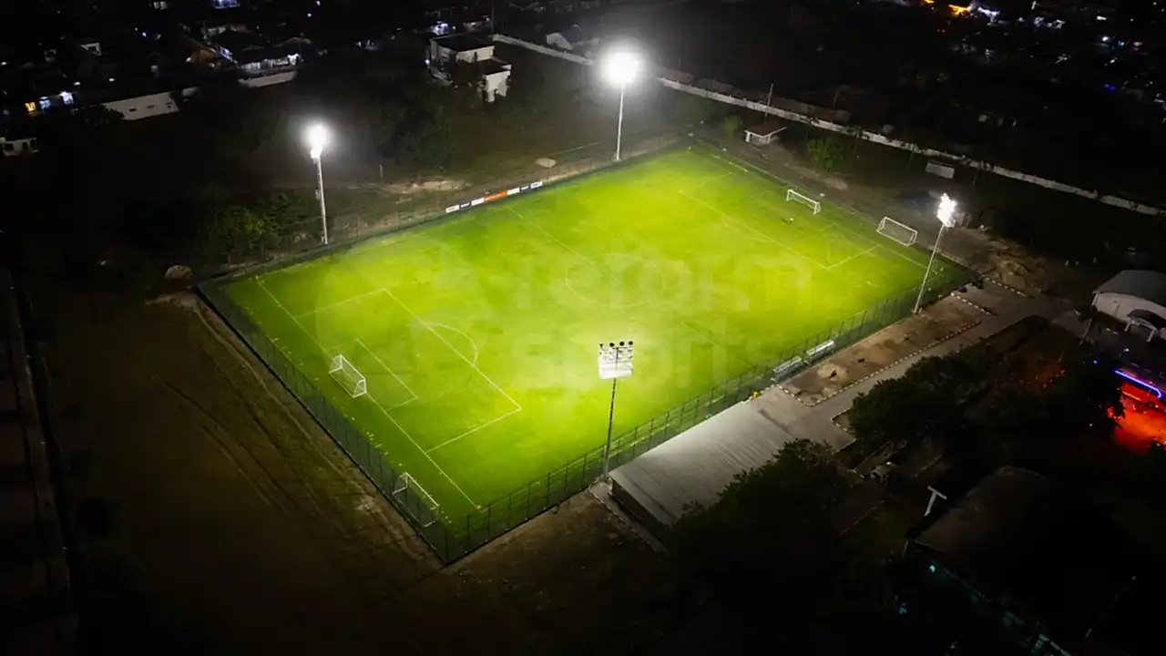 LAW SCHOOL S FOOTBALL FIELDS