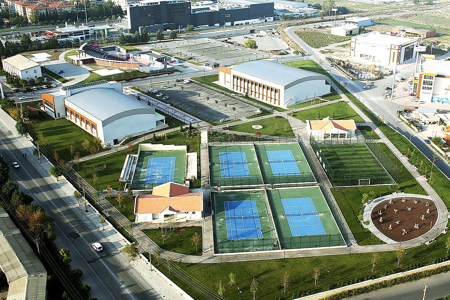 alparslan turkes spor kompleksi 1